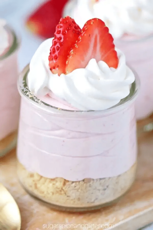 No-Bake Strawberry Cheesecakes Recipe